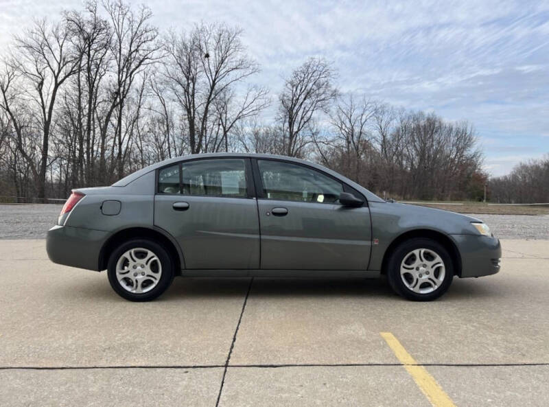 2005 Saturn Ion 2