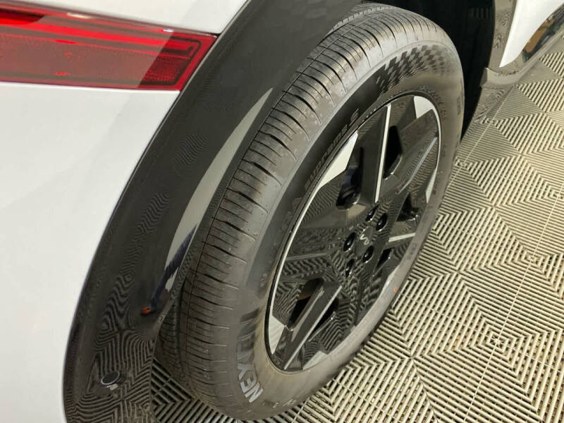 2025 Kia EV6 Wind