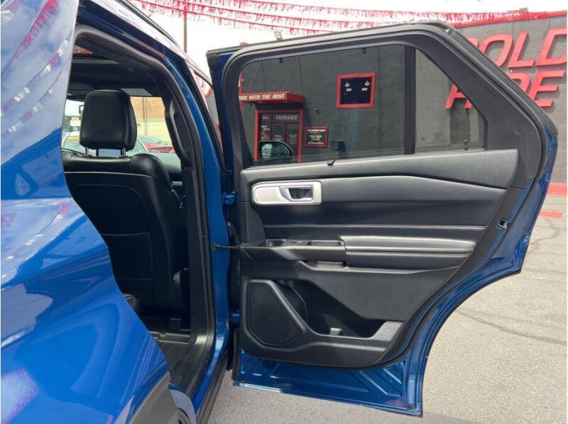 2020 Ford Explorer ST