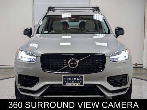 2025 Volvo XC60 B5 Plus Dark Theme