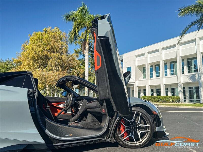 2022 McLaren 765LT Spider