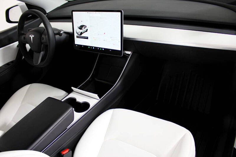 2020 Tesla Model Y Long Range