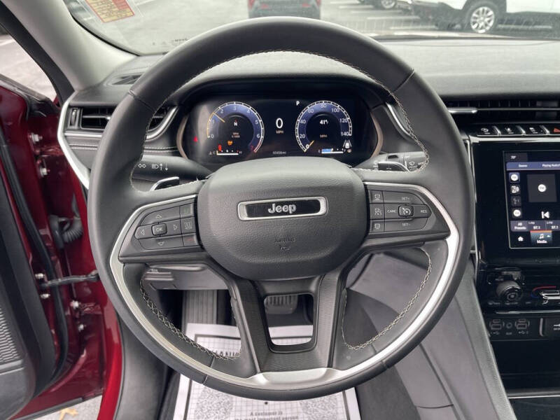 2023 Jeep Grand Cherokee L Laredo