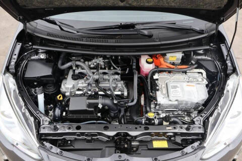 2015 Toyota Prius c Three