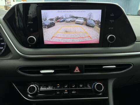 2022 Hyundai Sonata SE