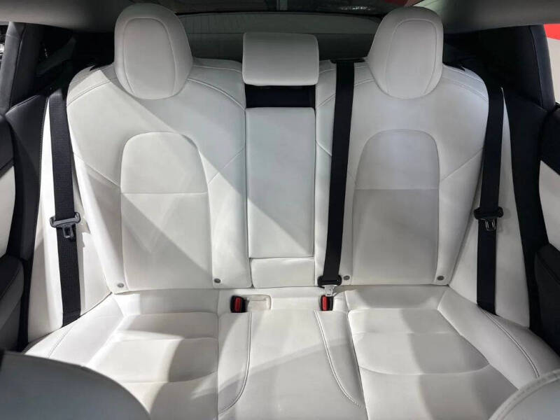 2020 Tesla Model 3 Performance