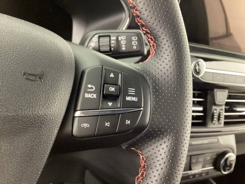 2026 Ford Escape ST-Line Select