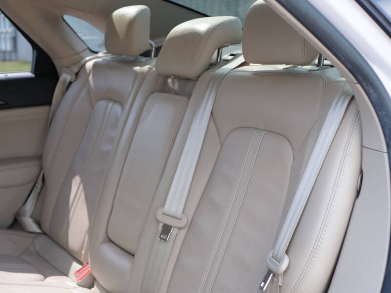 2017 Lincoln MKZ Select