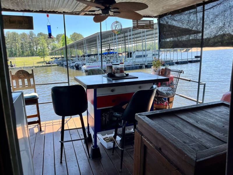 2000 HOUSE BOAT HOMEMADE