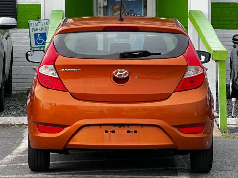 2015 Hyundai Accent GS