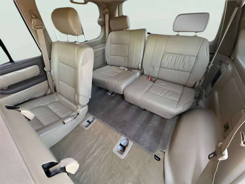 2004 Toyota Land Cruiser