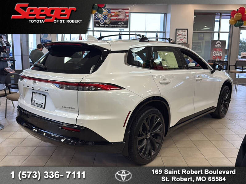 2025 Toyota Crown Signia Limited