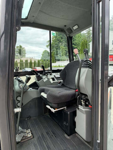 2017 Bobcat E35i