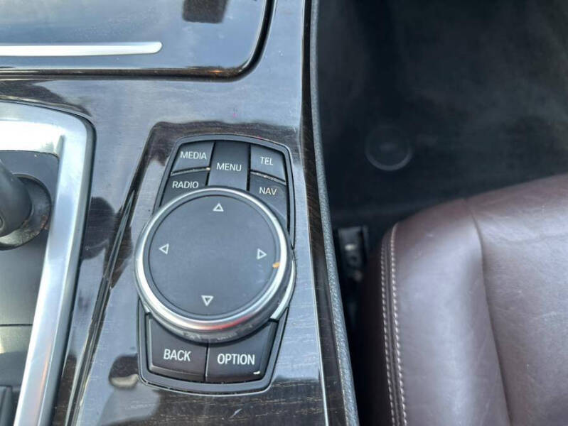 2015 BMW 5 Series 528i xDrive