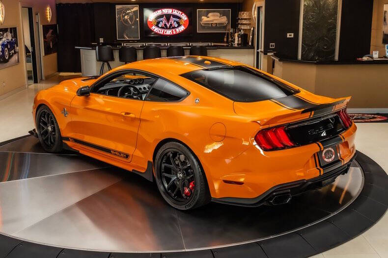 2020 Ford Mustang