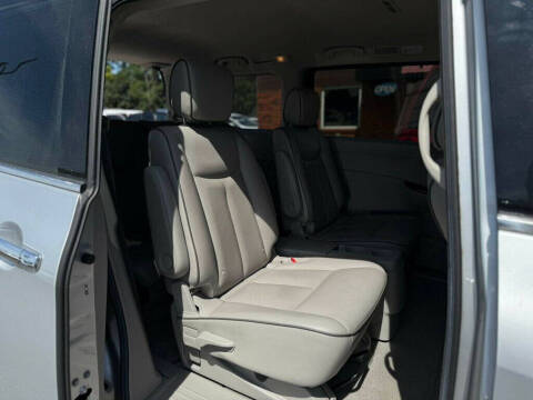 2011 Nissan Quest