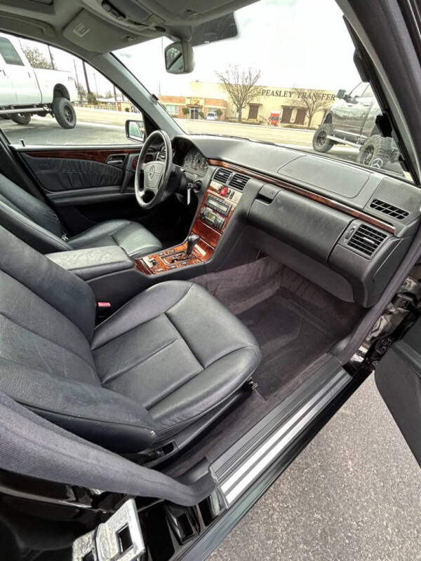 1999 Mercedes-Benz E-Class E 320 4MATIC