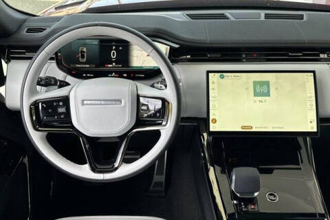 2025 Land Rover Range Rover Sport P400 Dynamic SE