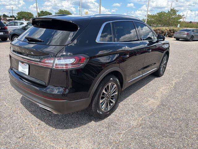 2023 Lincoln Nautilus Standard