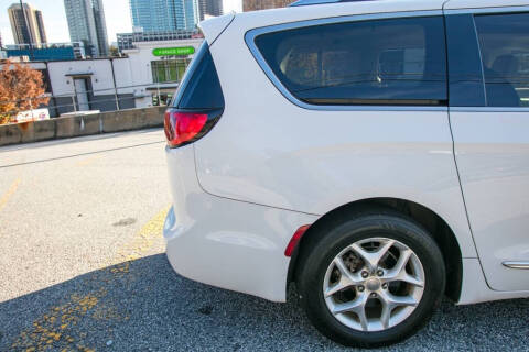 2020 Chrysler Pacifica Limited