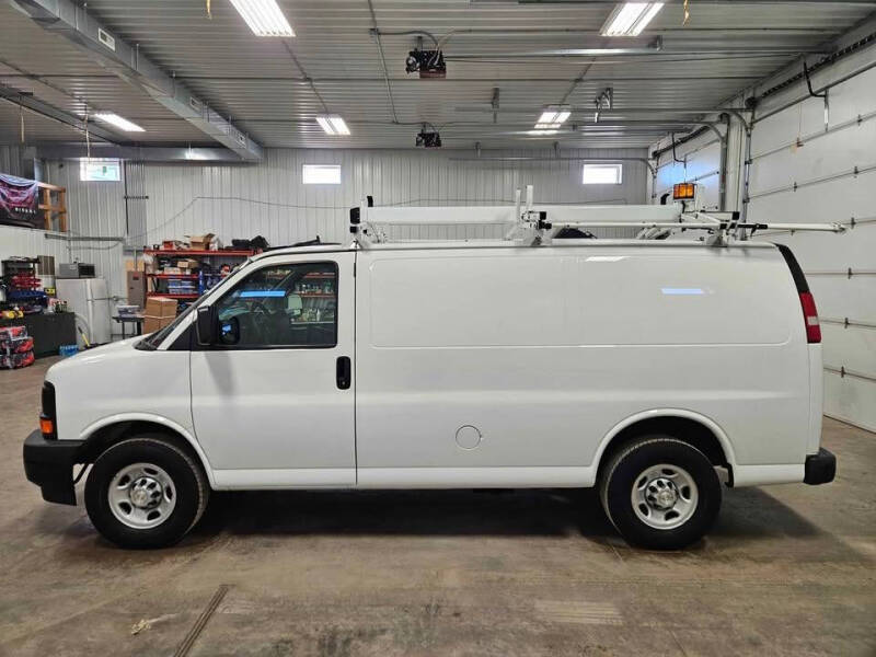 2017 Chevrolet Express 2500