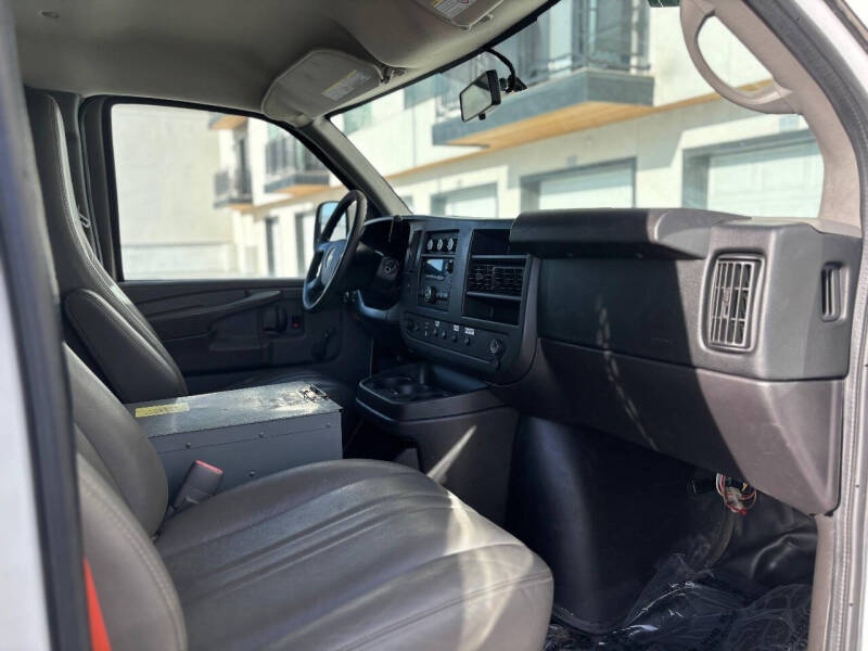 2013 Chevrolet Express 2500