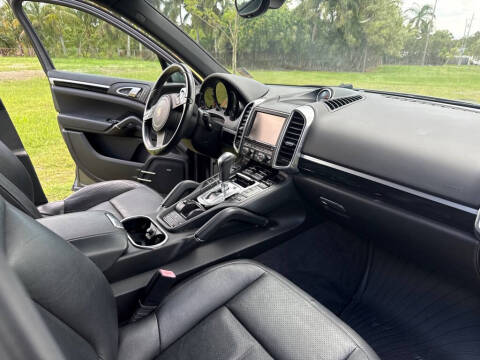 2014 Porsche Cayenne