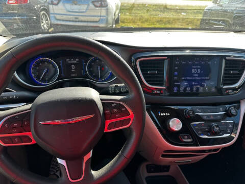 2017 Chrysler Pacifica Touring