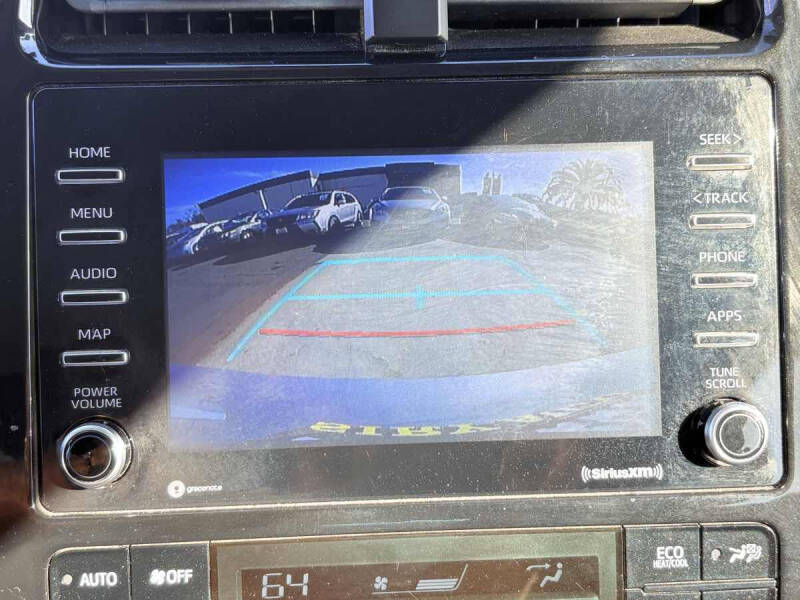 2022 Toyota Prius LE