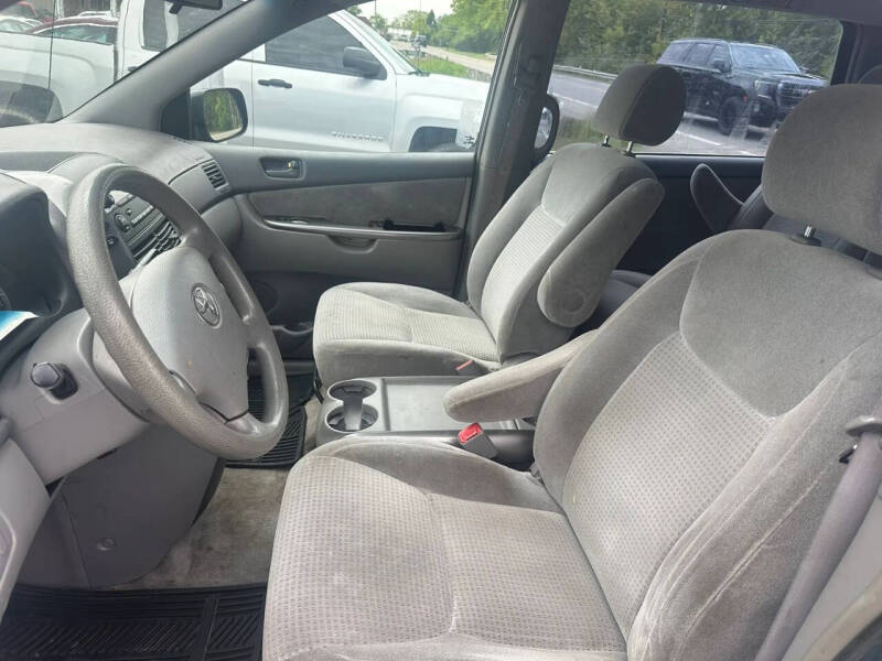 2006 Toyota Sienna