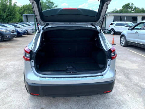 2020 Nissan Rogue Sport SV