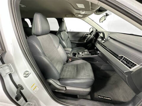 2024 Mitsubishi Outlander SE Black Edition