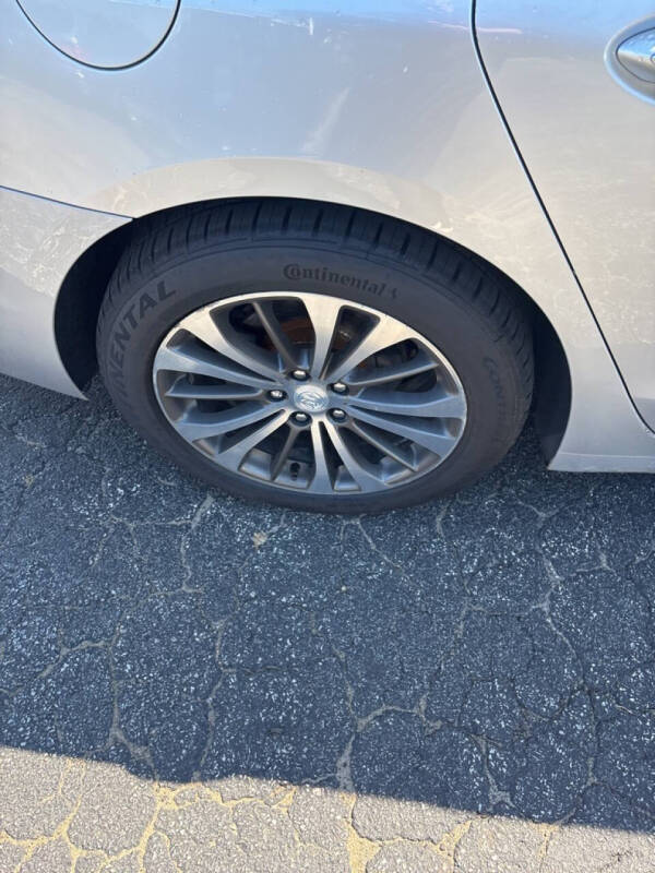 2017 Buick LaCrosse Premium