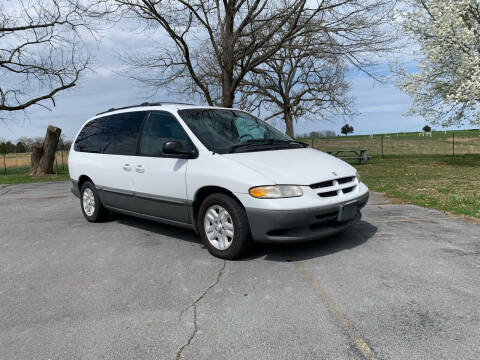 1997 Dodge Grand Caravan for sale at TRAVIS AUTOMOTIVE in Corryton TN