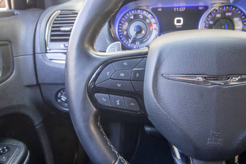 2019 Chrysler 300 S