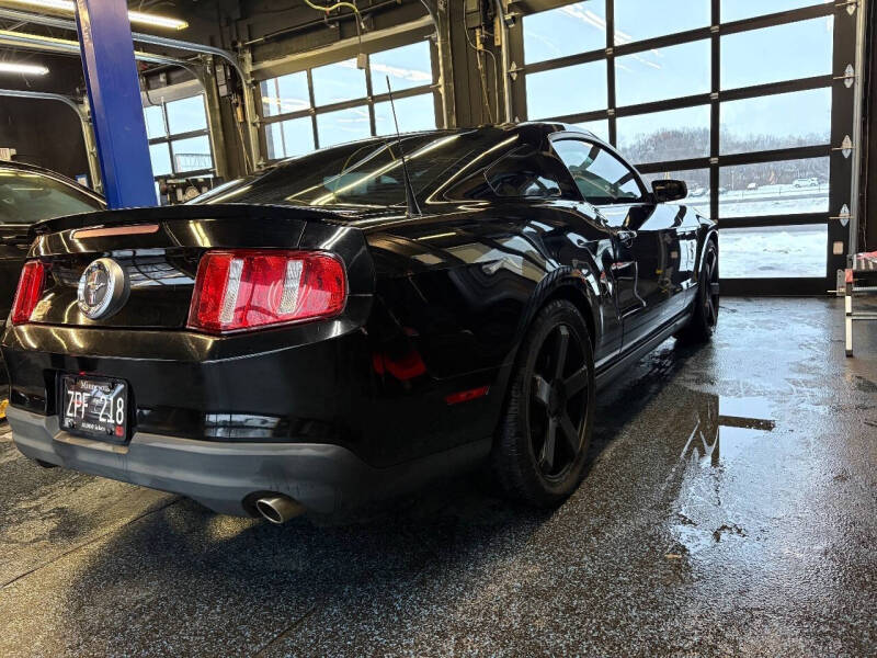 2010 Ford Mustang V6
