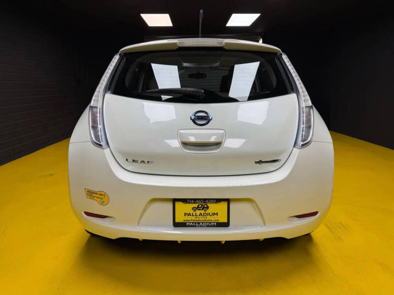2012 Nissan LEAF