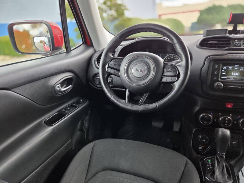 2017 Jeep Renegade Altitude