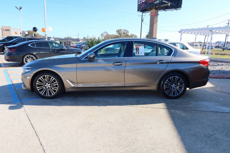2018 BMW 5 Series 530i