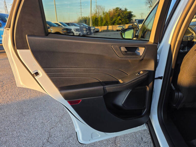 2025 Ford Escape Active