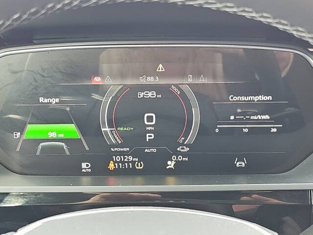 2023 Audi e-tron S quattro Premium Plus