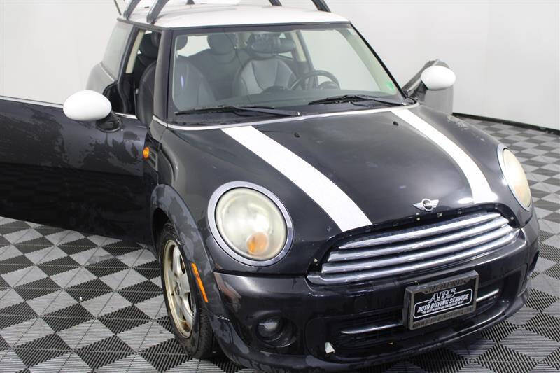 2011 MINI Cooper