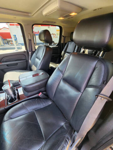 2011 Cadillac Escalade ESV Premium