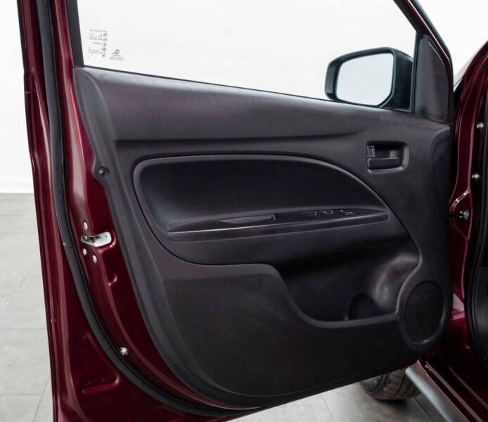 2024 Mitsubishi Mirage G4 ES