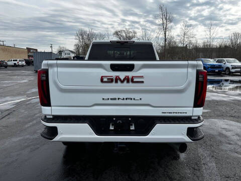 2025 GMC Sierra 3500HD