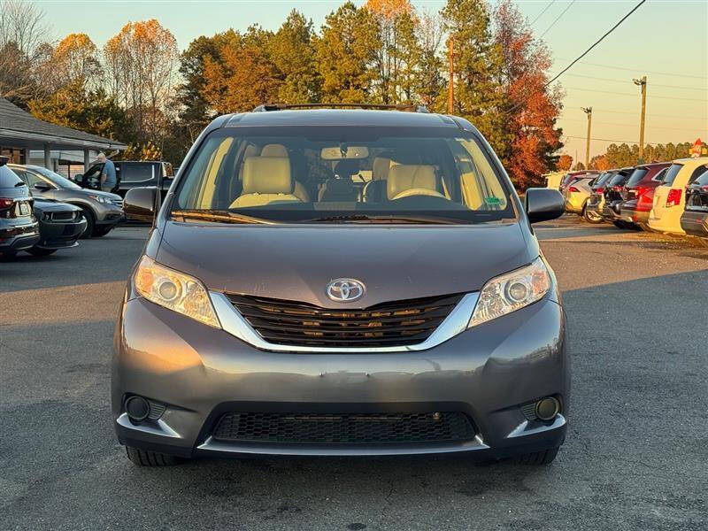 2013 Toyota Sienna