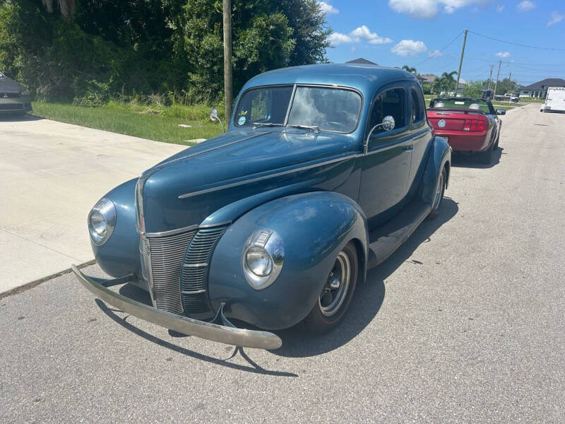 1940 Ford Deluxe