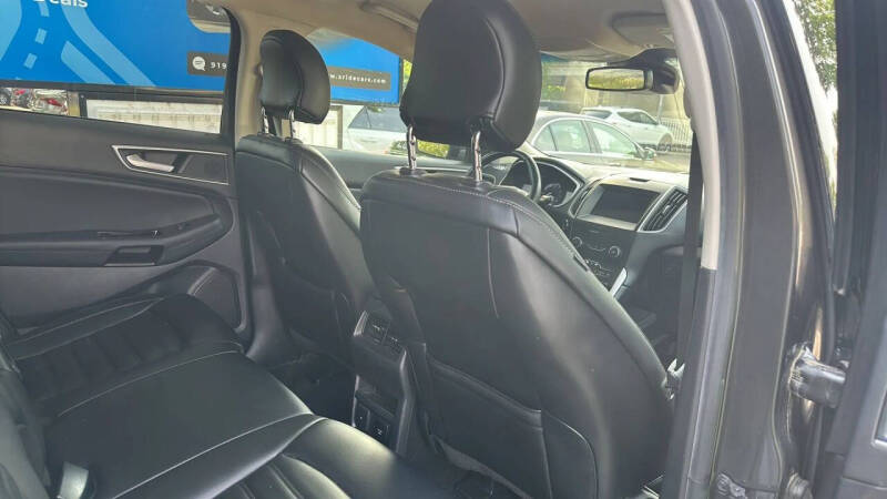 2019 Ford Edge SEL