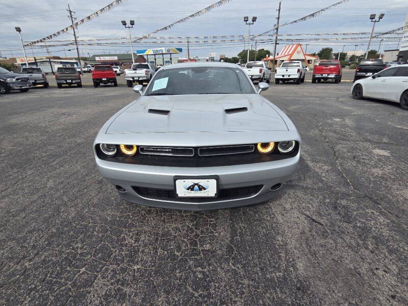 2022 Dodge Challenger SXT