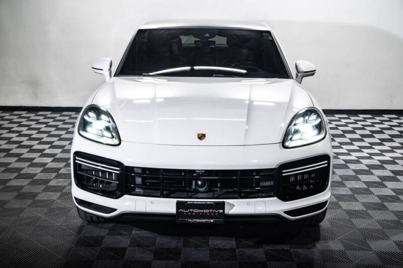 2021 Porsche Cayenne Turbo Coupe